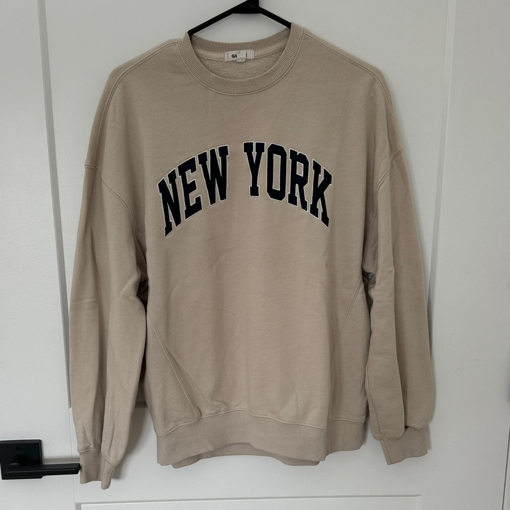 Garage Graphic Crewneck Sweatshirt